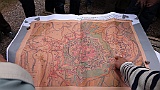 211-40 Excursion 9.5.15 Festung Landau, Erklärungen am Nußdorfer Tor.JPG